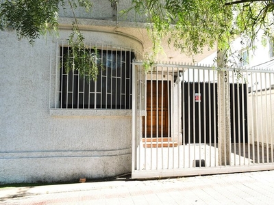 Providencia, Arriendo Oficinas, Casa en Alferez Real (29220)