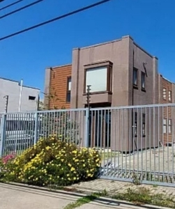 Local o Casa comercial en Arriendo en Concepción 5 dormitorios 4 baños / Corredores Premium Chile SpA